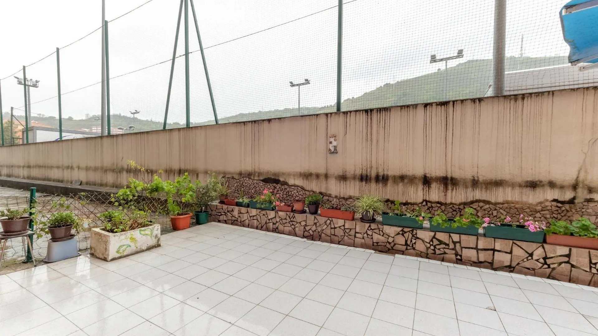 Kampion By People Rentals Bilbao